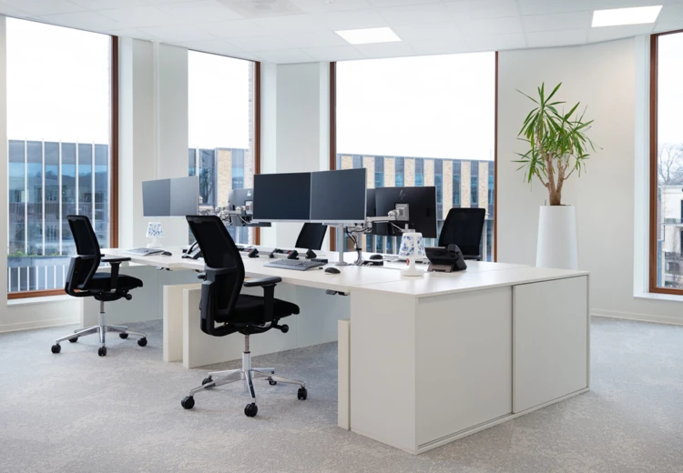 Stapelbare Terrasstoel 104