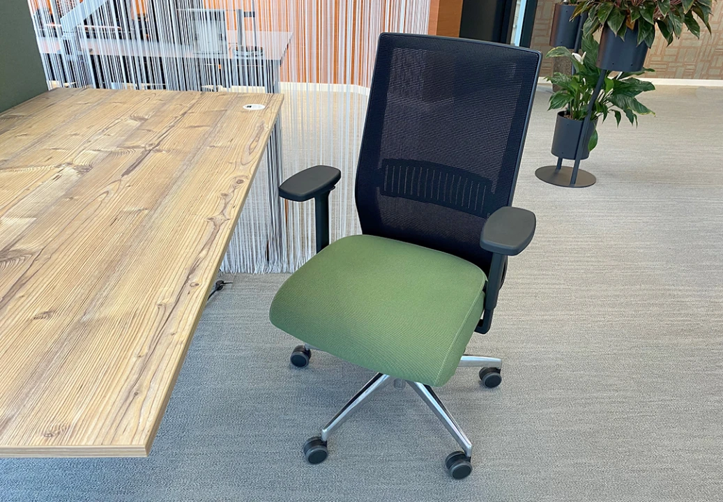 Versluis kantine en terras stoel Air