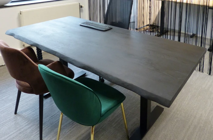 DOT210 zit/sta tafel