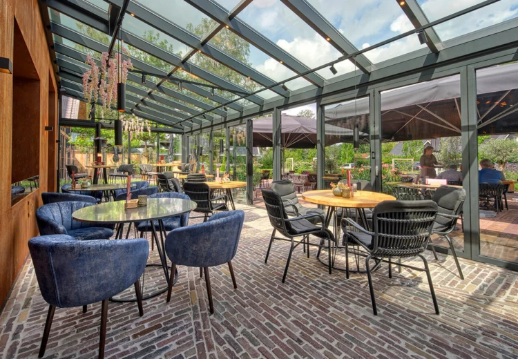 Versluis tafel Pilon