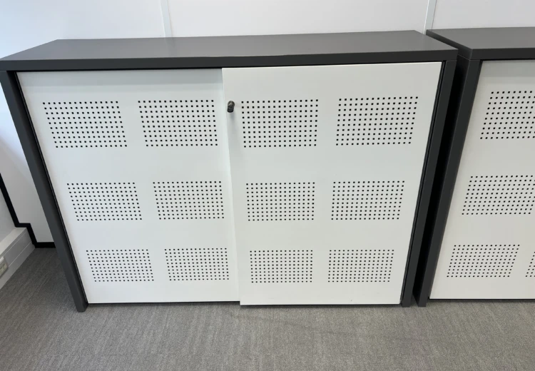 Vepa KS Store Schuifdeurkast voor € 150,-
