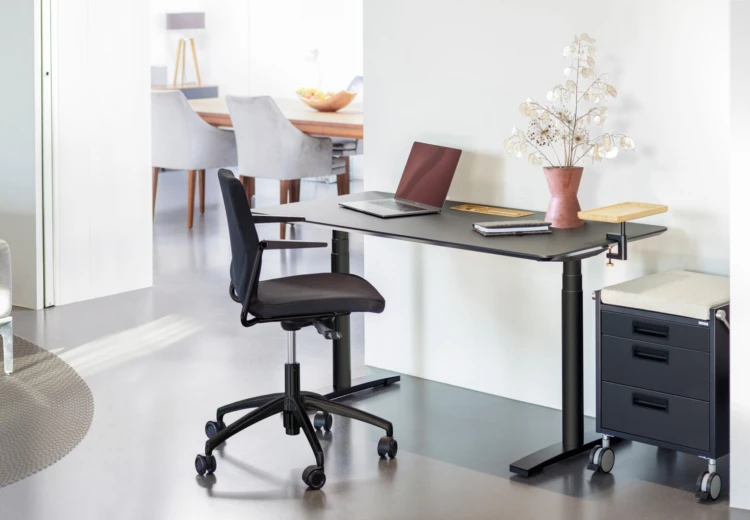 Vario haimish versa h minicaddy arbeitstisch sitz steh tisch schwarz sitzhoehe homeoffice 01