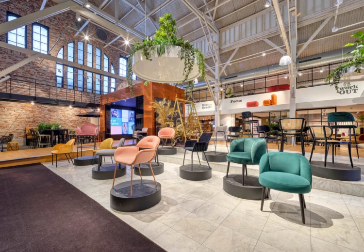 Satelliet Fauteuil Fioli LAC