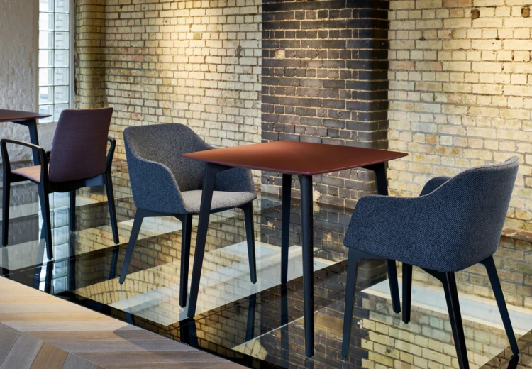 Brunner stoel Fina Club