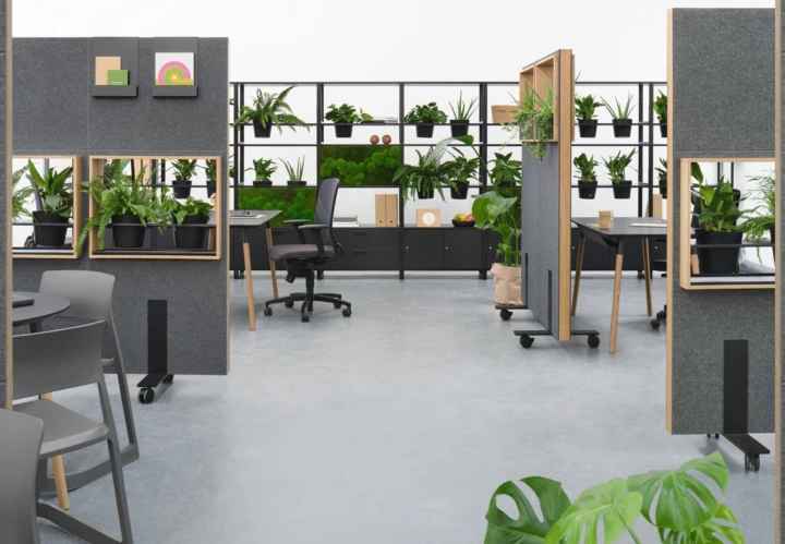 CM 2044 2100 verbreitert 3000x1406