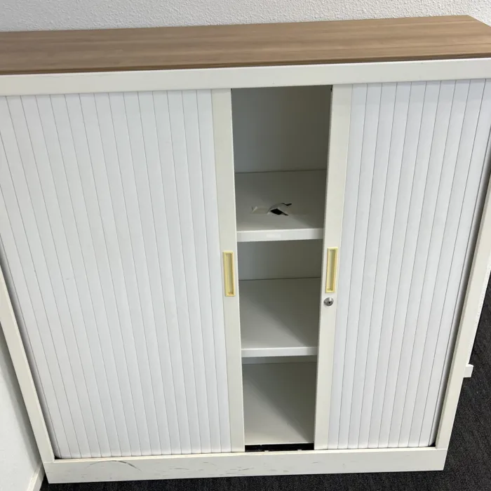 Versluis roldeurkast voor € 50,-