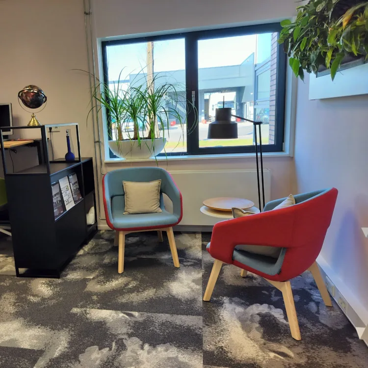 Narbutas Set Twist & Sit Soft Lounge Fauteuils met tafeltje van € 2.350,- voor € 750,-