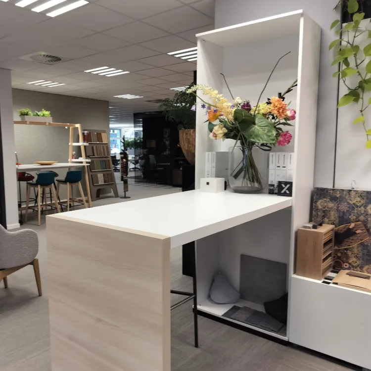 Vario statafel in open kast van € 1.135,- voor € 250,-