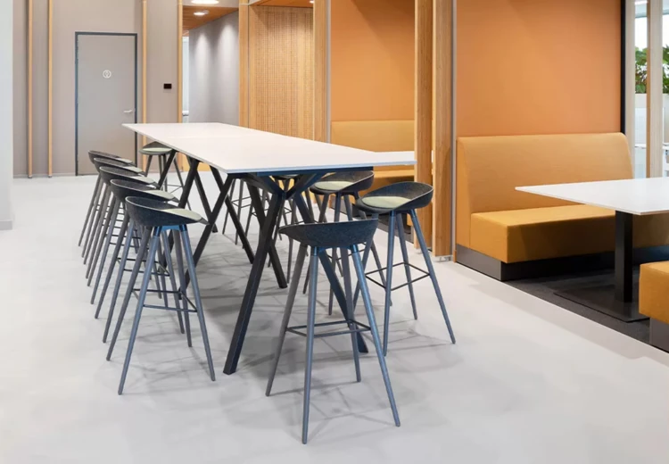 Vepa hoge kruk Felt High