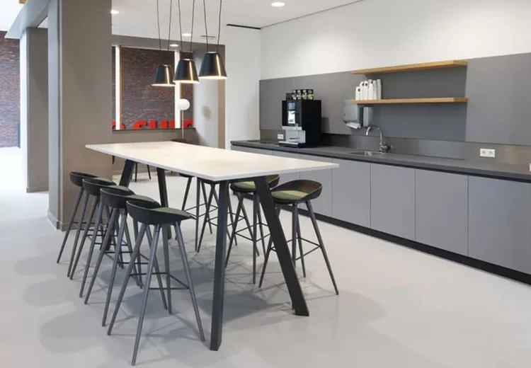 Vepa hoge kruk Felt High