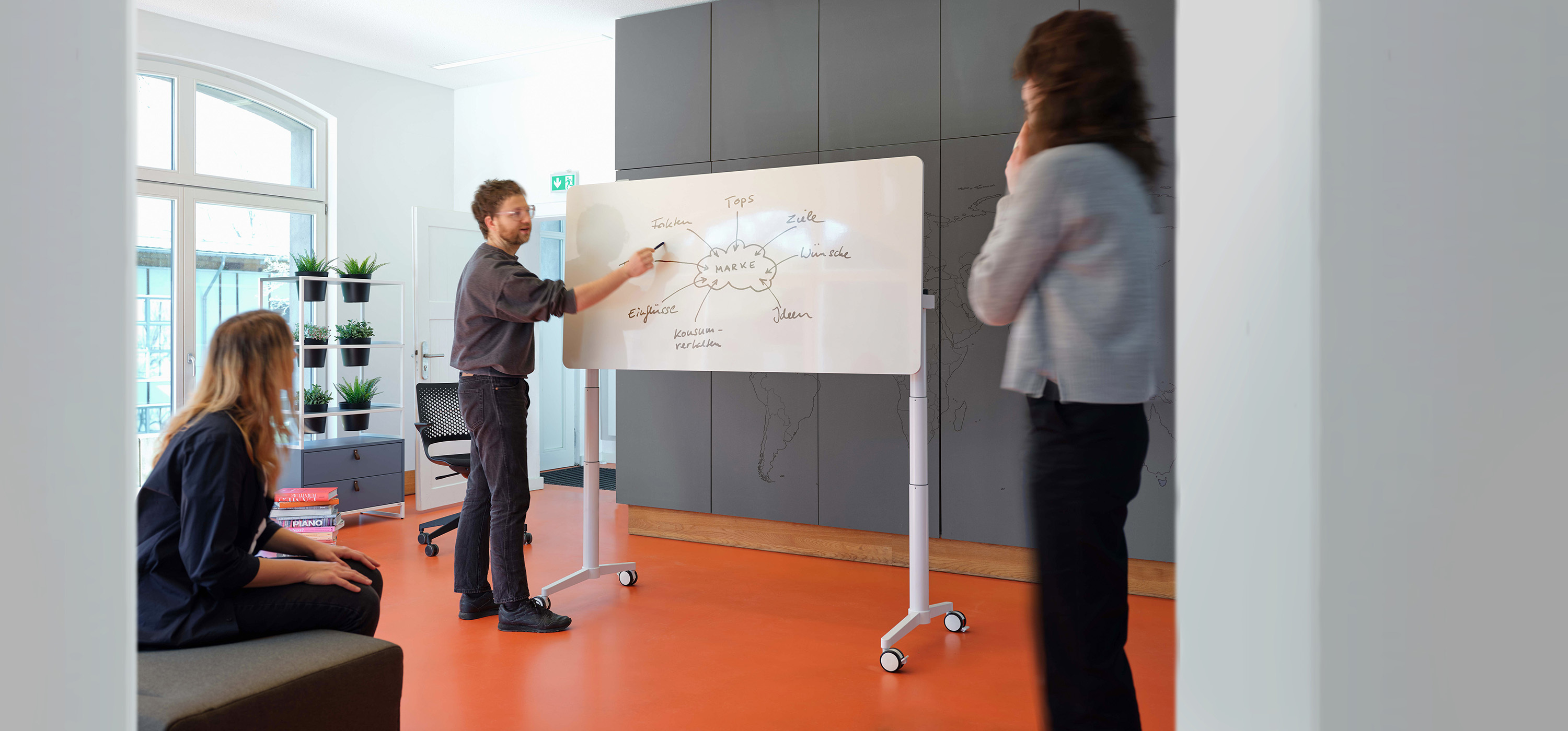 VARIO MOVE Besprechungstisch Seminar whiteboard 25